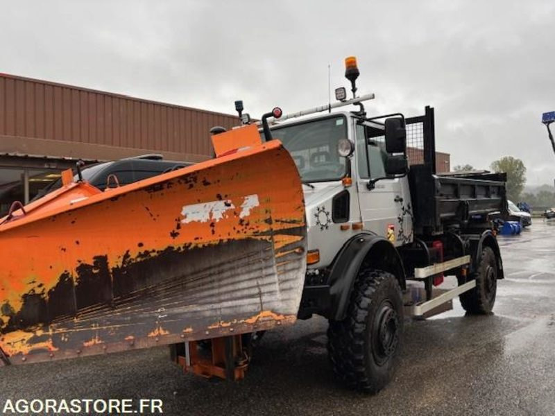 CAMION 4X4 MERCEDES UNIMOG U5000 2009 62289 KM 4667 HEURES + ETRAV SICOMETAL GM1 - Kuorma-auto: kuva CAMION 4X4 MERCEDES UNIMOG U5000 2009 62289 KM 4667 HEURES + ETRAV SICOMETAL GM1 - Kuorma-auto CAMION 4X4 MERCEDES UNIMOG U5000 2009 62289 KM 4667 HEURES + ETRAV SICOMETAL GM1 - Kuorma-auto: kuva CAMION 4X4 MERCEDES UNIMOG U5000 2009 62289 KM 4667 HEURES + ETRAV SICOMETAL GM1 - Kuorma-auto
