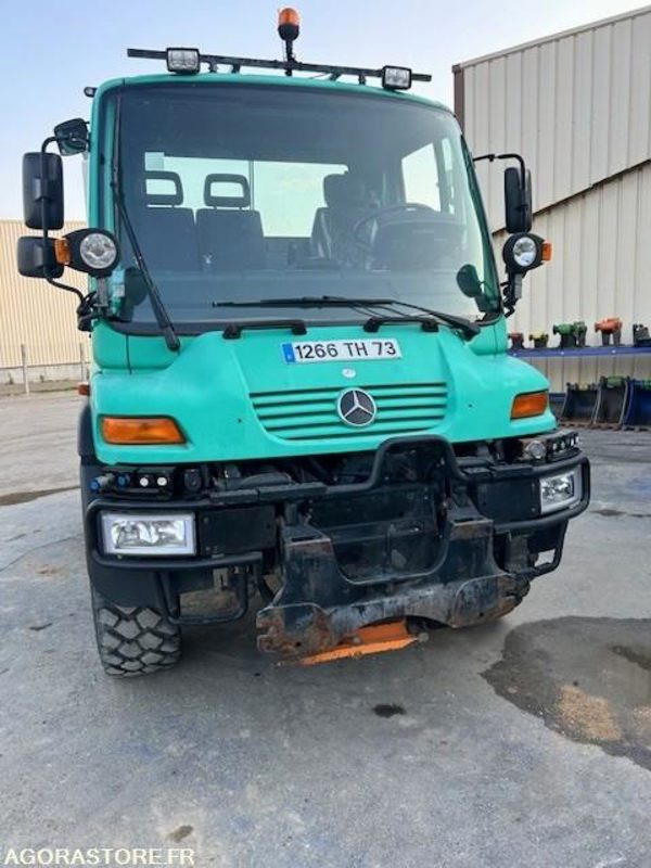 MERCEDES UNIMOG U300C VERSION COMMUNALE 2000 97652 KM - Kuorma-auto: kuva MERCEDES UNIMOG U300C VERSION COMMUNALE 2000 97652 KM - Kuorma-auto MERCEDES UNIMOG U300C VERSION COMMUNALE 2000 97652 KM - Kuorma-auto: kuva MERCEDES UNIMOG U300C VERSION COMMUNALE 2000 97652 KM - Kuorma-auto