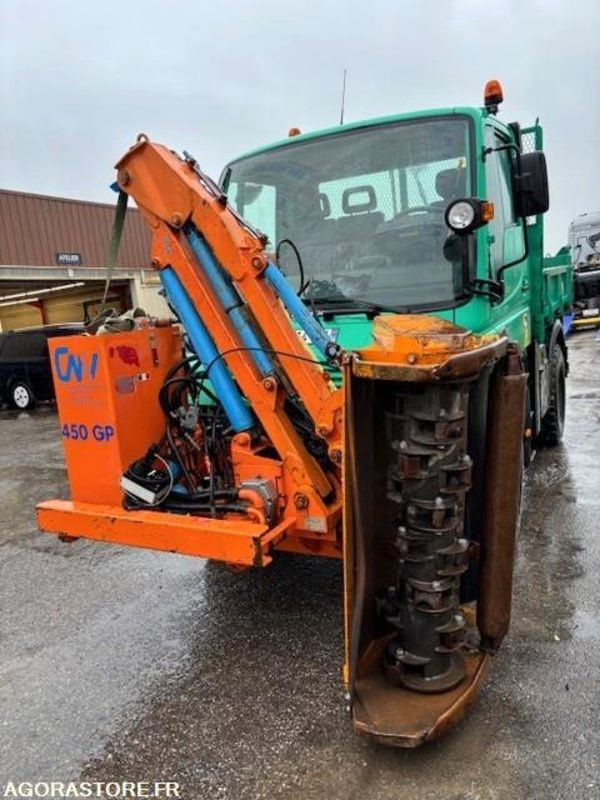 MERCEDES UNIMOG U300C VERSION COMMUNALE 2003 38210 KM + EPAREUSE CMV 450GP - Kuorma-auto: kuva MERCEDES UNIMOG U300C VERSION COMMUNALE 2003 38210 KM + EPAREUSE CMV 450GP - Kuorma-auto MERCEDES UNIMOG U300C VERSION COMMUNALE 2003 38210 KM + EPAREUSE CMV 450GP - Kuorma-auto: kuva MERCEDES UNIMOG U300C VERSION COMMUNALE 2003 38210 KM + EPAREUSE CMV 450GP - Kuorma-auto