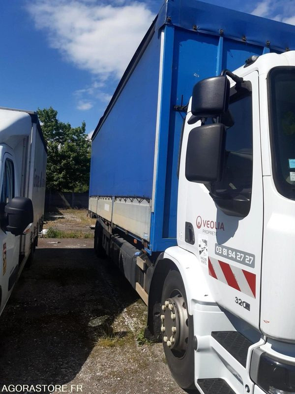 PORTEUR SAVOYARDE HAYON DHOLLANDIA (R51572) - RENAULT PREMIUM - 2008 - 542870 Km - Kuorma-auto: kuva PORTEUR SAVOYARDE HAYON DHOLLANDIA (R51572) - RENAULT PREMIUM - 2008 - 542870 Km - Kuorma-auto PORTEUR SAVOYARDE HAYON DHOLLANDIA (R51572) - RENAULT PREMIUM - 2008 - 542870 Km - Kuorma-auto: kuva PORTEUR SAVOYARDE HAYON DHOLLANDIA (R51572) - RENAULT PREMIUM - 2008 - 542870 Km - Kuorma-auto