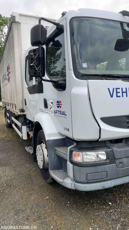 RENAULT 270 DXI - 2010 - 335258kms - Kuorma-auto: kuva RENAULT 270 DXI - 2010 - 335258kms - Kuorma-auto RENAULT 270 DXI - 2010 - 335258kms - Kuorma-auto: kuva RENAULT 270 DXI - 2010 - 335258kms - Kuorma-auto