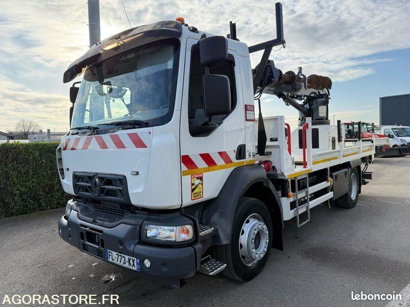 RENAULT D13 FOREUSE RISA G2T - Kuorma-auto: kuva RENAULT D13 FOREUSE RISA G2T - Kuorma-auto RENAULT D13 FOREUSE RISA G2T - Kuorma-auto: kuva RENAULT D13 FOREUSE RISA G2T - Kuorma-auto