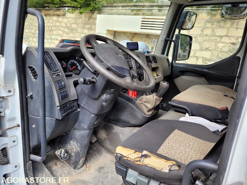 RENAULT MIDLUM CQ-357-RW - Kuorma-auto: kuva RENAULT MIDLUM CQ-357-RW - Kuorma-auto RENAULT MIDLUM CQ-357-RW - Kuorma-auto: kuva RENAULT MIDLUM CQ-357-RW - Kuorma-auto