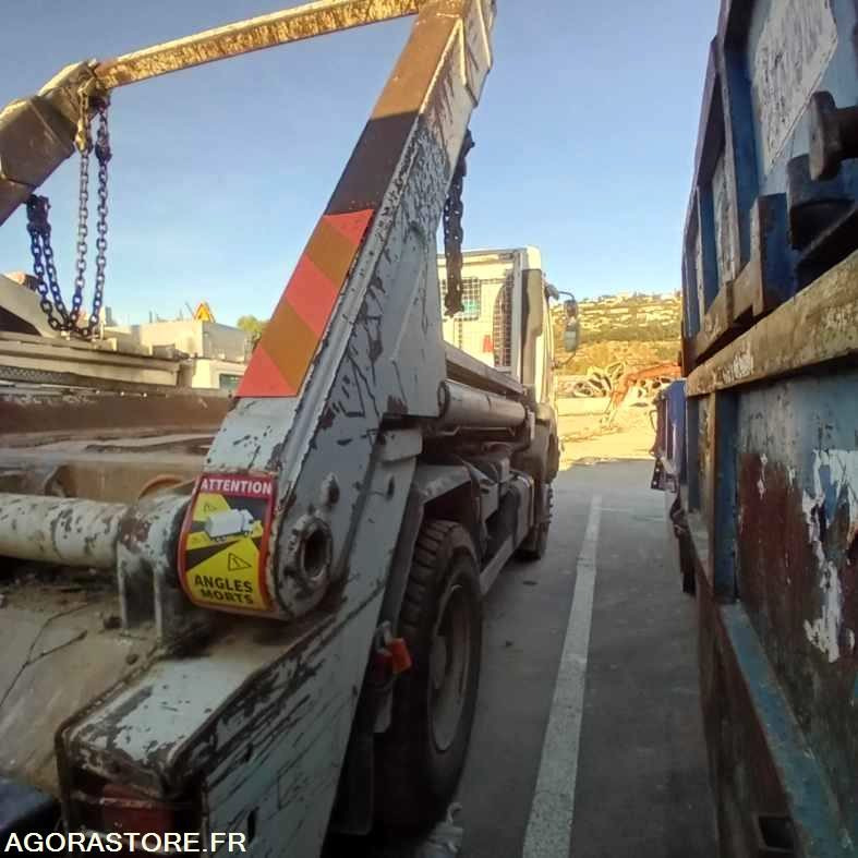 Renault Kerax multi benne à chaine - Kuorma-auto: kuva Renault Kerax multi benne à chaine - Kuorma-auto Renault Kerax multi benne à chaine - Kuorma-auto: kuva Renault Kerax multi benne à chaine - Kuorma-auto