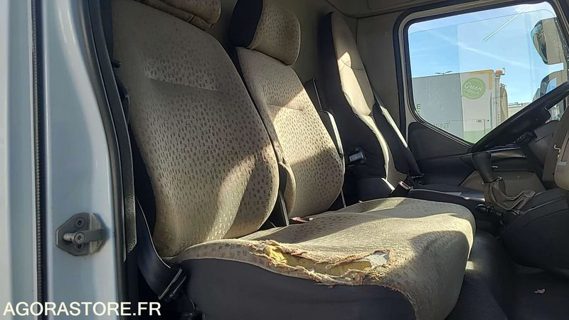 Renault Midlum - 2009 - 89636kms - AC796HH - Kuorma-auto: kuva Renault Midlum - 2009 - 89636kms - AC796HH - Kuorma-auto Renault Midlum - 2009 - 89636kms - AC796HH - Kuorma-auto: kuva Renault Midlum - 2009 - 89636kms - AC796HH - Kuorma-auto