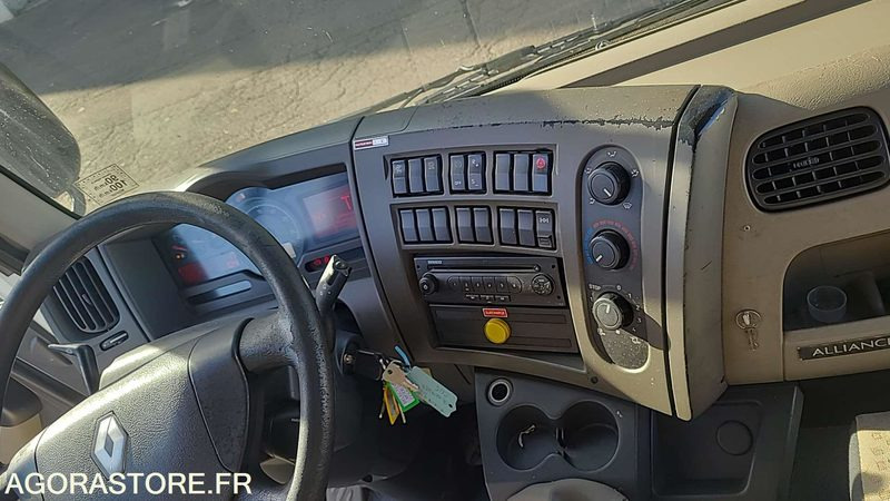 Renault Midlum - 2009 - 89636kms - AC796HH - Kuorma-auto: kuva Renault Midlum - 2009 - 89636kms - AC796HH - Kuorma-auto Renault Midlum - 2009 - 89636kms - AC796HH - Kuorma-auto: kuva Renault Midlum - 2009 - 89636kms - AC796HH - Kuorma-auto