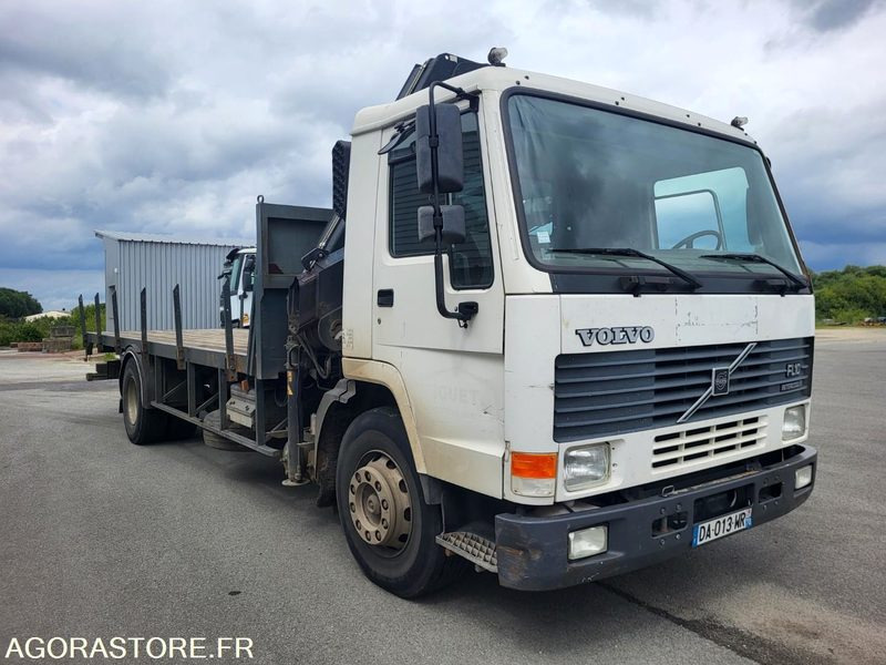 VOLVO FL 10 - GRUE HIAB 125-3 - PLATEAU - Kuorma-auto: kuva VOLVO FL 10 - GRUE HIAB 125-3 - PLATEAU - Kuorma-auto VOLVO FL 10 - GRUE HIAB 125-3 - PLATEAU - Kuorma-auto: kuva VOLVO FL 10 - GRUE HIAB 125-3 - PLATEAU - Kuorma-auto