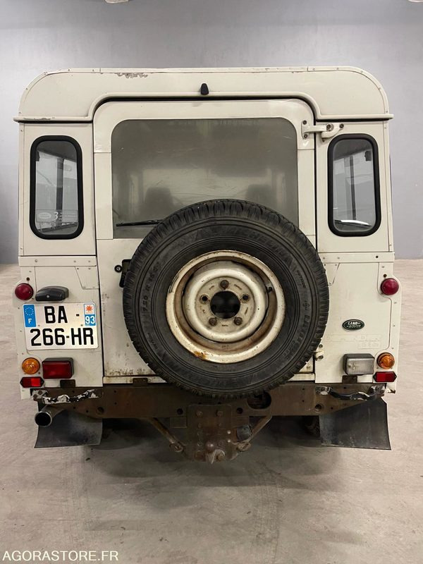 LAND ROVER DEFENDER I 110 2.5 Td5 Pickup 122cv BA-266-HR - Maasturi/ Katumaasturi: kuva LAND ROVER DEFENDER I 110 2.5 Td5 Pickup 122cv BA-266-HR - Maasturi/ Katumaasturi LAND ROVER DEFENDER I 110 2.5 Td5 Pickup 122cv BA-266-HR - Maasturi/ Katumaasturi: kuva LAND ROVER DEFENDER I 110 2.5 Td5 Pickup 122cv BA-266-HR - Maasturi/ Katumaasturi
