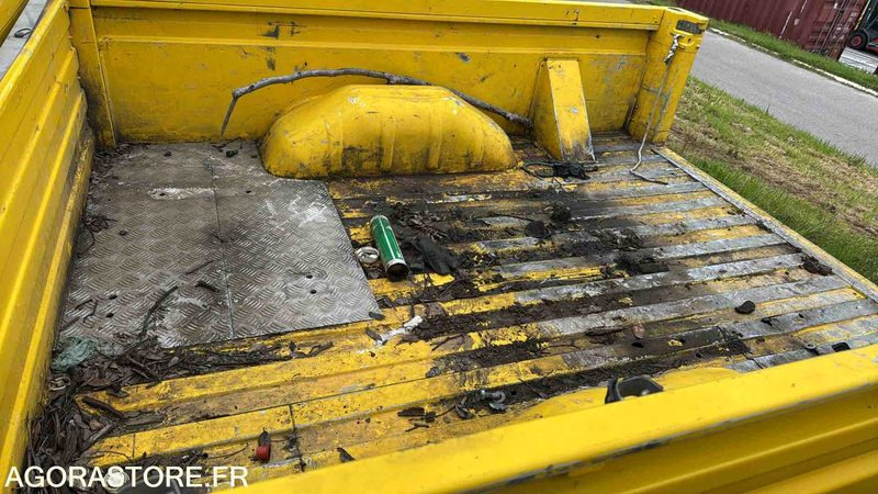 Land Rover Defender - 2010 - 162000kms - AX344QB - Avolava-auto: kuva Land Rover Defender - 2010 - 162000kms - AX344QB - Avolava-auto Land Rover Defender - 2010 - 162000kms - AX344QB - Avolava-auto: kuva Land Rover Defender - 2010 - 162000kms - AX344QB - Avolava-auto