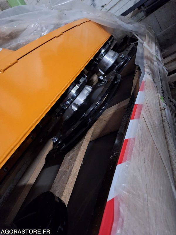 LAMIER ELISS 4EL V2 - Lisälaitteet - Rakennuskoneet: kuva LAMIER ELISS 4EL V2 - Lisälaitteet - Rakennuskoneet LAMIER ELISS 4EL V2 - Lisälaitteet - Rakennuskoneet: kuva LAMIER ELISS 4EL V2 - Lisälaitteet - Rakennuskoneet