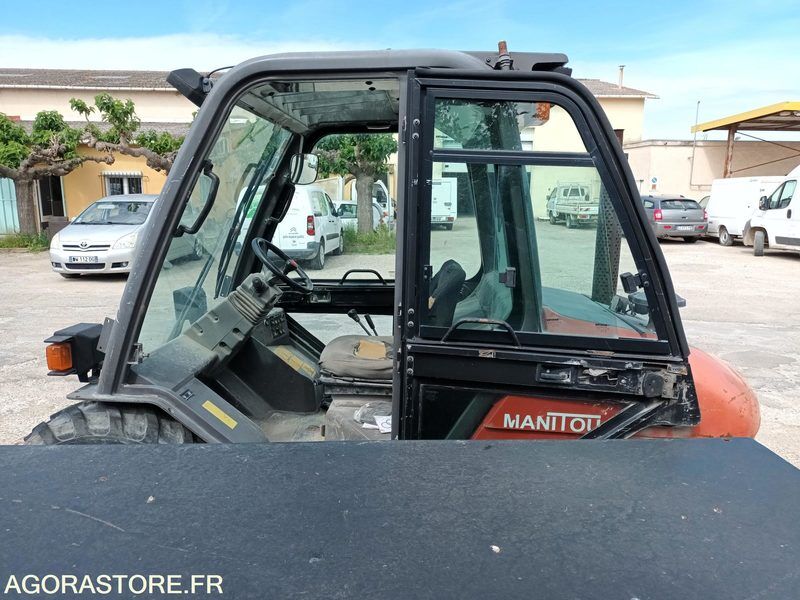 MANITOU MSI 25 D - Vastapainotrukki: kuva MANITOU MSI 25 D - Vastapainotrukki MANITOU MSI 25 D - Vastapainotrukki: kuva MANITOU MSI 25 D - Vastapainotrukki