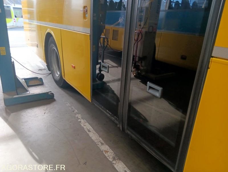 MERCEDES INTOURO N°083089 - Koulubussi: kuva MERCEDES INTOURO N°083089 - Koulubussi MERCEDES INTOURO N°083089 - Koulubussi: kuva MERCEDES INTOURO N°083089 - Koulubussi