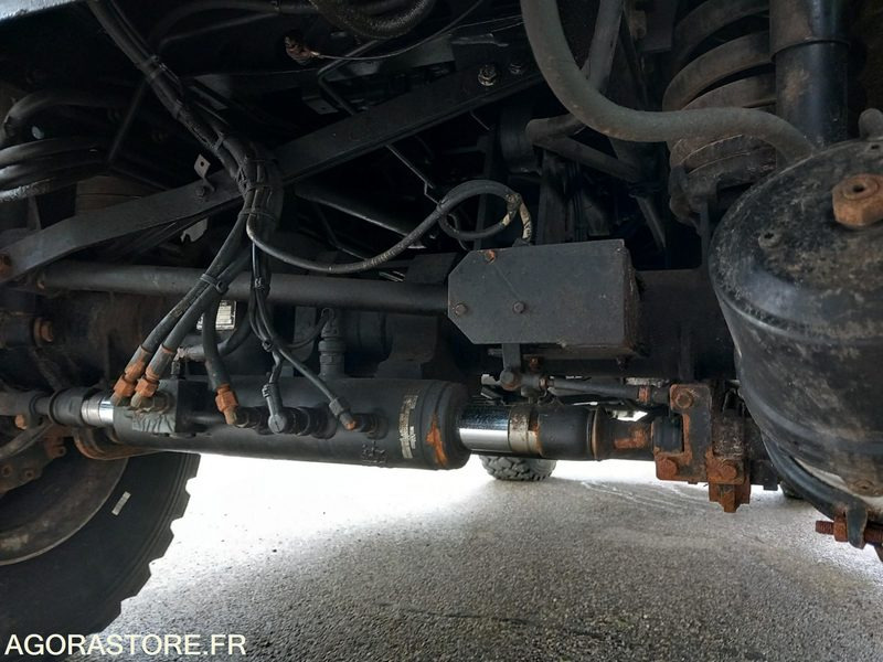 MERCEDES UNIMOG 4X4 4RD AVEC SALEUSE ET AILERONS KU0105 SL0307 AB0107 AB0107 - Lumikone: kuva MERCEDES UNIMOG 4X4 4RD AVEC SALEUSE ET AILERONS KU0105 SL0307 AB0107 AB0107 - Lumikone MERCEDES UNIMOG 4X4 4RD AVEC SALEUSE ET AILERONS KU0105 SL0307 AB0107 AB0107 - Lumikone: kuva MERCEDES UNIMOG 4X4 4RD AVEC SALEUSE ET AILERONS KU0105 SL0307 AB0107 AB0107 - Lumikone