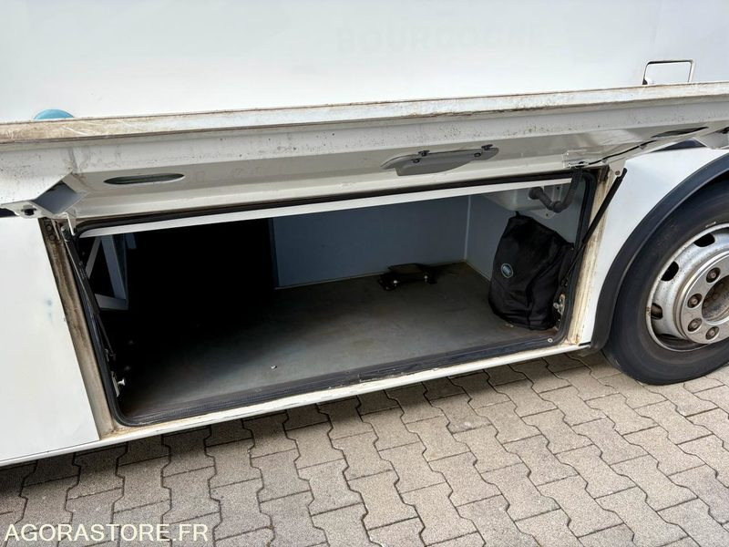 MINI CAR OTOKAR VECTIO 2014 / 261.000 km / EURO 6 - Minibussi, Pikkubussi: kuva MINI CAR OTOKAR VECTIO 2014 / 261.000 km / EURO 6 - Minibussi, Pikkubussi MINI CAR OTOKAR VECTIO 2014 / 261.000 km / EURO 6 - Minibussi, Pikkubussi: kuva MINI CAR OTOKAR VECTIO 2014 / 261.000 km / EURO 6 - Minibussi, Pikkubussi