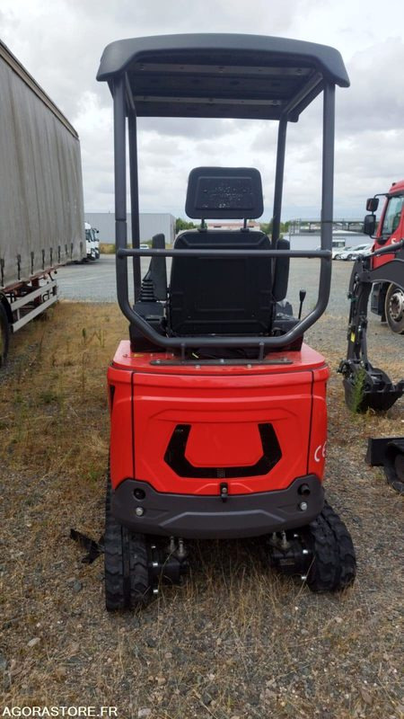 MINI-PELLE MOTEUR KUBOTA - HUAYEE HY16 - Kaivuri: kuva MINI-PELLE MOTEUR KUBOTA - HUAYEE HY16 - Kaivuri MINI-PELLE MOTEUR KUBOTA - HUAYEE HY16 - Kaivuri: kuva MINI-PELLE MOTEUR KUBOTA - HUAYEE HY16 - Kaivuri
