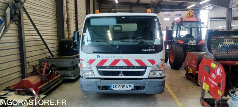 MITSUBISHI FUSO CANTER - Kippilava-auto: kuva  MITSUBISHI FUSO CANTER - Kippilava-auto MITSUBISHI FUSO CANTER - Kippilava-auto: kuva  MITSUBISHI FUSO CANTER - Kippilava-auto