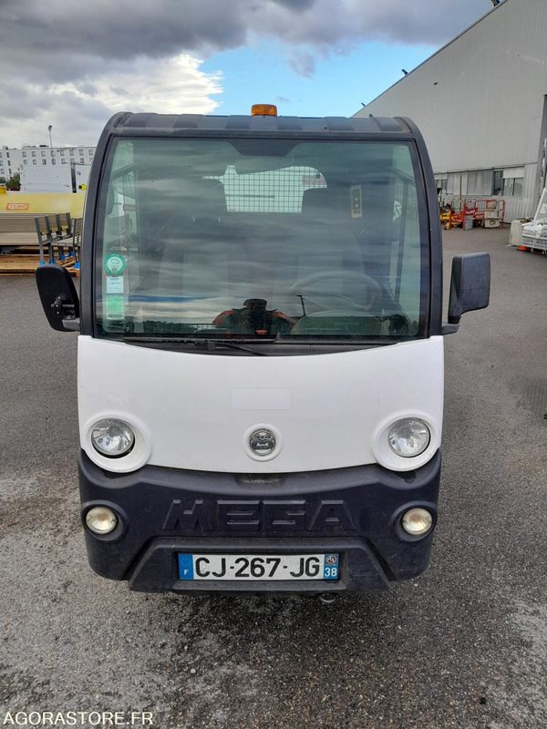 Méga M10 (CE257) - Sähköajoneuvo: kuva Méga M10 (CE257) - Sähköajoneuvo Méga M10 (CE257) - Sähköajoneuvo: kuva Méga M10 (CE257) - Sähköajoneuvo