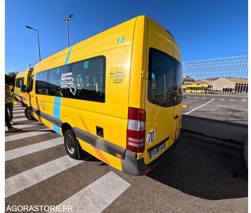 Mercedes-Benz SPRINTER - Minibussi, Pikkubussi: kuva Mercedes-Benz SPRINTER - Minibussi, Pikkubussi Mercedes-Benz SPRINTER - Minibussi, Pikkubussi: kuva Mercedes-Benz SPRINTER - Minibussi, Pikkubussi