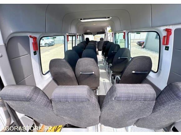 Mercedes-Benz Sprinter - Minibussi, Pikkubussi: kuva Mercedes-Benz Sprinter - Minibussi, Pikkubussi Mercedes-Benz Sprinter - Minibussi, Pikkubussi: kuva Mercedes-Benz Sprinter - Minibussi, Pikkubussi
