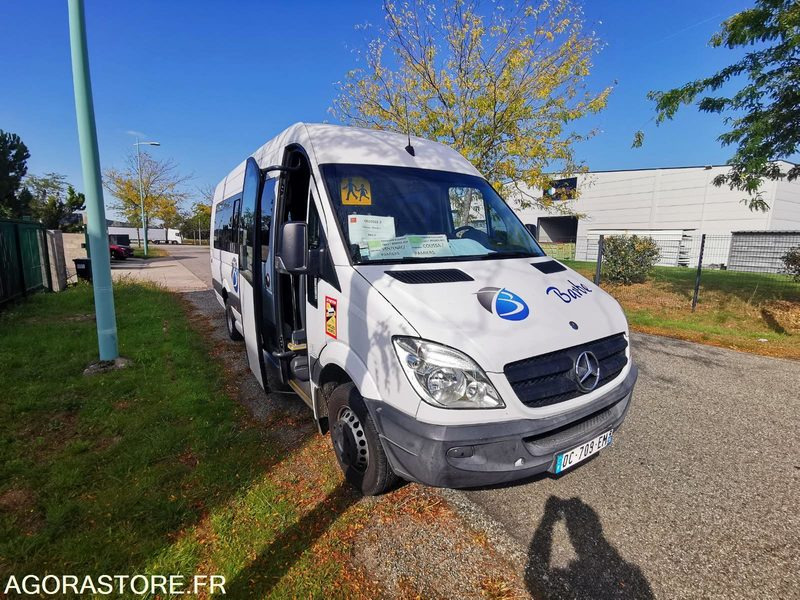 Mercedes sprinter 01/2014 BVM 22+1 places Clim 215000 kms ralentisseur - Minibussi, Pikkubussi: kuva Mercedes sprinter 01/2014 BVM 22+1 places Clim 215000 kms ralentisseur - Minibussi, Pikkubussi Mercedes sprinter 01/2014 BVM 22+1 places Clim 215000 kms ralentisseur - Minibussi, Pikkubussi: kuva Mercedes sprinter 01/2014 BVM 22+1 places Clim 215000 kms ralentisseur - Minibussi, Pikkubussi