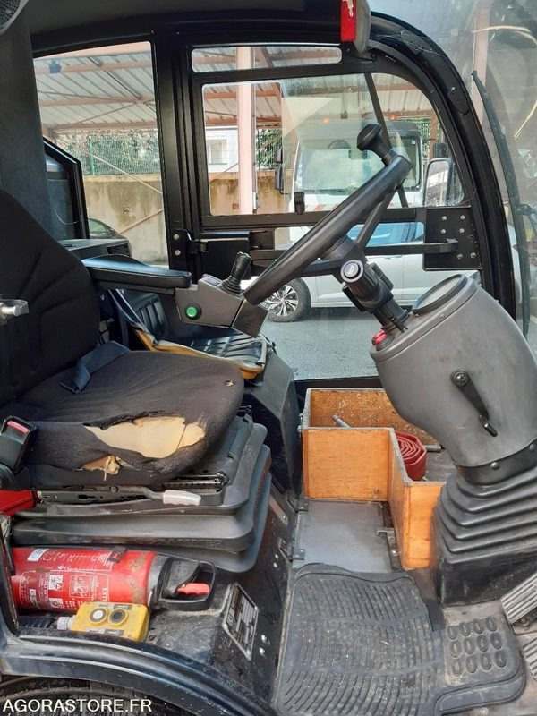 Mini laveuse Mathieu M10 - Sähköajoneuvo: kuva Mini laveuse Mathieu M10 - Sähköajoneuvo Mini laveuse Mathieu M10 - Sähköajoneuvo: kuva Mini laveuse Mathieu M10 - Sähköajoneuvo