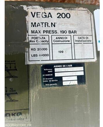 Omer O.M.E.R VEGA 200 - Autonostin: kuva Omer O.M.E.R VEGA 200 - Autonostin Omer O.M.E.R VEGA 200 - Autonostin: kuva Omer O.M.E.R VEGA 200 - Autonostin