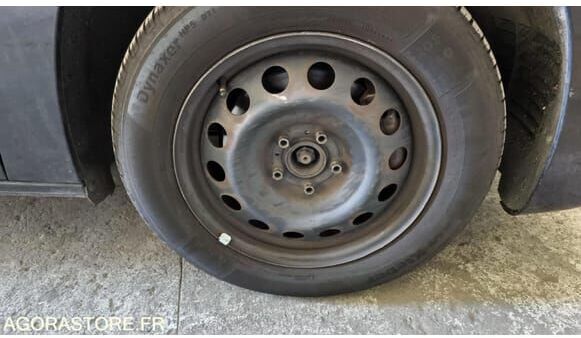 Pikkubussi Opel COMBO: kuva Pikkubussi Opel COMBO