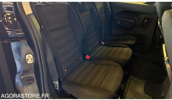 Opel COMBO - Pikkubussi: kuva Opel COMBO - Pikkubussi Opel COMBO - Pikkubussi: kuva Opel COMBO - Pikkubussi