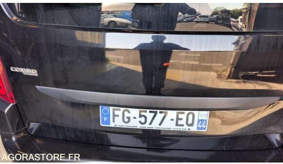 Pikkubussi Opel COMBO: kuva Pikkubussi Opel COMBO