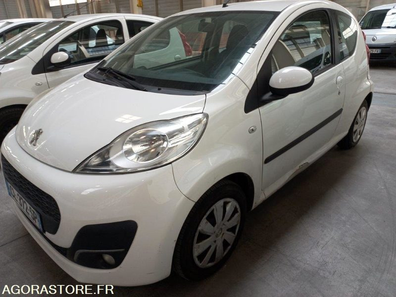 PEUGEOT 107 CL-372-SP - Henkilöauto: kuva PEUGEOT 107 CL-372-SP - Henkilöauto PEUGEOT 107 CL-372-SP - Henkilöauto: kuva PEUGEOT 107 CL-372-SP - Henkilöauto