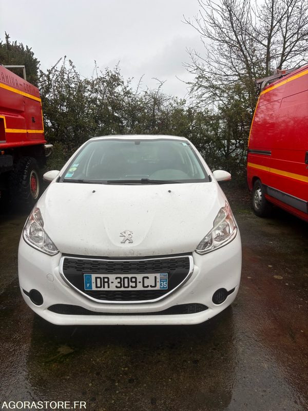 PEUGEOT 208 A1532P - Henkilöauto: kuva PEUGEOT 208 A1532P - Henkilöauto PEUGEOT 208 A1532P - Henkilöauto: kuva PEUGEOT 208 A1532P - Henkilöauto