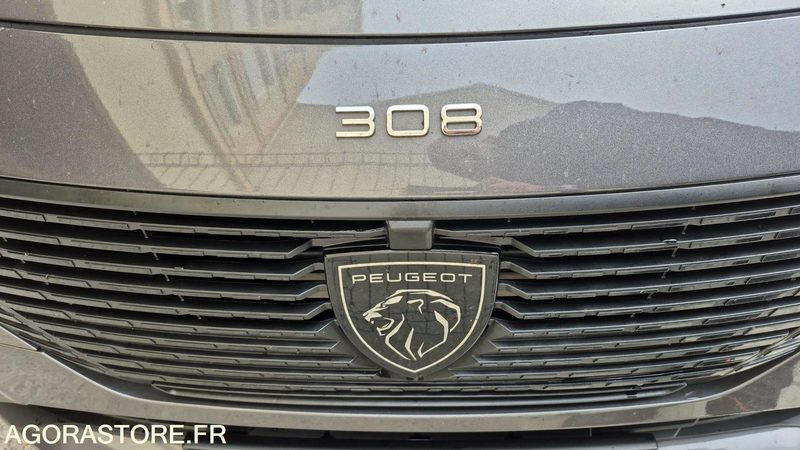 PEUGEOT 308 III (P5) SW 1.5 BlueHDi 16V S&S 130 cv Boîte automatique pas TVA - Farmari: kuva PEUGEOT 308 III (P5) SW 1.5 BlueHDi 16V S&S 130 cv Boîte automatique pas TVA - Farmari PEUGEOT 308 III (P5) SW 1.5 BlueHDi 16V S&S 130 cv Boîte automatique pas TVA - Farmari: kuva PEUGEOT 308 III (P5) SW 1.5 BlueHDi 16V S&S 130 cv Boîte automatique pas TVA - Farmari