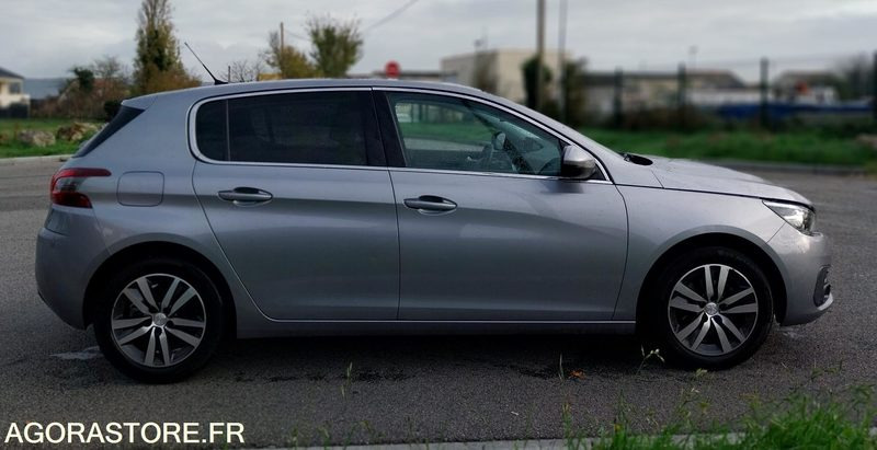 PEUGEOT 308 phase II - 110ch - 2019 - 88946km - ESSENCE - Henkilöauto: kuva PEUGEOT 308 phase II - 110ch - 2019 - 88946km - ESSENCE - Henkilöauto PEUGEOT 308 phase II - 110ch - 2019 - 88946km - ESSENCE - Henkilöauto: kuva PEUGEOT 308 phase II - 110ch - 2019 - 88946km - ESSENCE - Henkilöauto