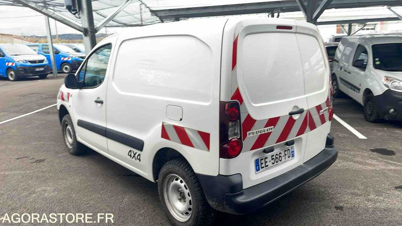 PEUGEOT PARTNER DANGEL - 2016 - 194550KM - EE566FD - Pieni pakettiauto: kuva PEUGEOT PARTNER DANGEL - 2016 - 194550KM - EE566FD - Pieni pakettiauto PEUGEOT PARTNER DANGEL - 2016 - 194550KM - EE566FD - Pieni pakettiauto: kuva PEUGEOT PARTNER DANGEL - 2016 - 194550KM - EE566FD - Pieni pakettiauto