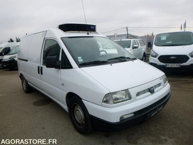 PEUGEOT expert frigorifique - 2003 - 96 210km - Pieni pakettiauto: kuva PEUGEOT expert frigorifique - 2003 - 96 210km - Pieni pakettiauto PEUGEOT expert frigorifique - 2003 - 96 210km - Pieni pakettiauto: kuva PEUGEOT expert frigorifique - 2003 - 96 210km - Pieni pakettiauto