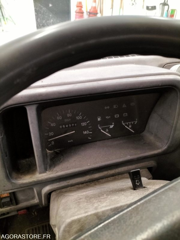 PIAGGIO PORTER - Kippilava-auto: kuva PIAGGIO PORTER - Kippilava-auto PIAGGIO PORTER - Kippilava-auto: kuva PIAGGIO PORTER - Kippilava-auto