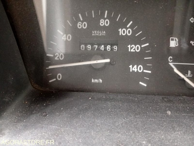 PIAGGIO - Kippilava-auto: kuva PIAGGIO - Kippilava-auto PIAGGIO - Kippilava-auto: kuva PIAGGIO - Kippilava-auto