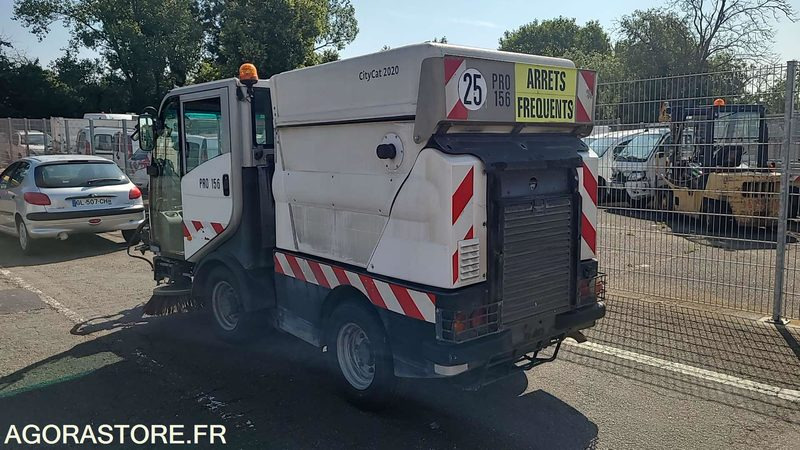 PRO 156 - CITYCAT 2020 - 2010 - Puutarhalaitteet: kuva PRO 156 - CITYCAT 2020 - 2010 - Puutarhalaitteet PRO 156 - CITYCAT 2020 - 2010 - Puutarhalaitteet: kuva PRO 156 - CITYCAT 2020 - 2010 - Puutarhalaitteet