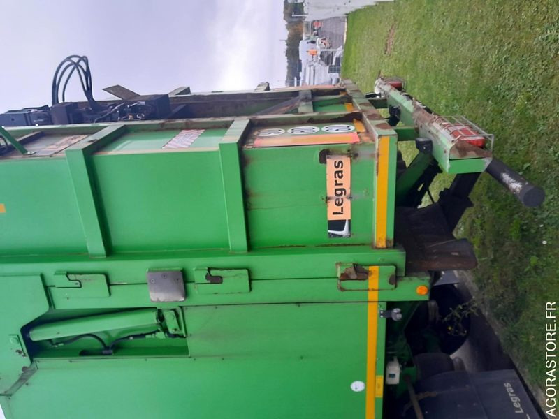 SREM LEGRAS 29T - DF728WB - Perävaunu: kuva SREM LEGRAS 29T - DF728WB - Perävaunu SREM LEGRAS 29T - DF728WB - Perävaunu: kuva SREM LEGRAS 29T - DF728WB - Perävaunu