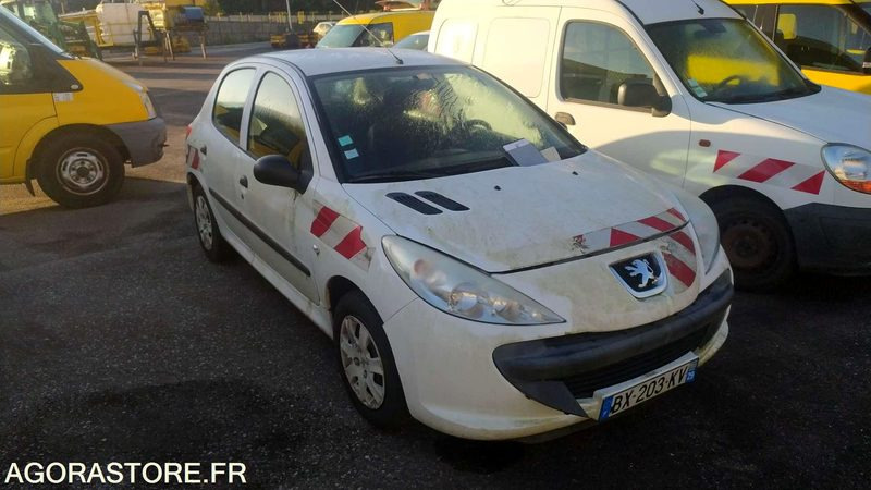 Peugeot 206+ - 2011 - 154095kms - Henkilöauto: kuva Peugeot 206+ - 2011 - 154095kms - Henkilöauto Peugeot 206+ - 2011 - 154095kms - Henkilöauto: kuva Peugeot 206+ - 2011 - 154095kms - Henkilöauto