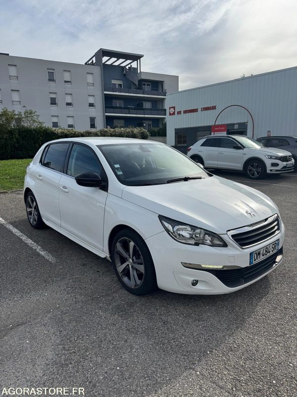 Peugeot 308 1.6 HDi 90 CV phase 2 T9 - 2014 - 172 500 KMS - Henkilöauto: kuva Peugeot 308 1.6 HDi 90 CV phase 2 T9 - 2014 - 172 500 KMS - Henkilöauto Peugeot 308 1.6 HDi 90 CV phase 2 T9 - 2014 - 172 500 KMS - Henkilöauto: kuva Peugeot 308 1.6 HDi 90 CV phase 2 T9 - 2014 - 172 500 KMS - Henkilöauto