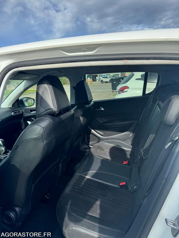 Henkilöauto Peugeot 308 1.6 HDi 90 CV phase 2 T9 - 2014 - 172 500 KMS: kuva Henkilöauto Peugeot 308 1.6 HDi 90 CV phase 2 T9 - 2014 - 172 500 KMS