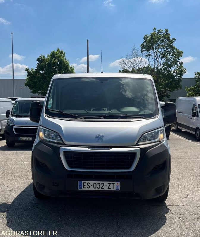 Peugeot Boxer L1H2 330 L1H1 2L Bluehdi - 2017 - 139 950km - Kylmäauto: kuva Peugeot Boxer L1H2 330 L1H1 2L Bluehdi - 2017 - 139 950km - Kylmäauto Peugeot Boxer L1H2 330 L1H1 2L Bluehdi - 2017 - 139 950km - Kylmäauto: kuva Peugeot Boxer L1H2 330 L1H1 2L Bluehdi - 2017 - 139 950km - Kylmäauto