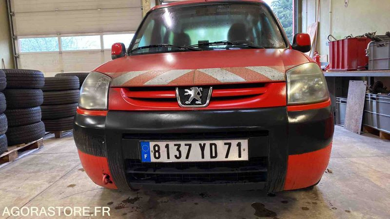 Peugeot - Partner Totem - 2006 - 185856KMS - 8137YD71 - Pieni pakettiauto: kuva Peugeot - Partner Totem - 2006 - 185856KMS - 8137YD71 - Pieni pakettiauto Peugeot - Partner Totem - 2006 - 185856KMS - 8137YD71 - Pieni pakettiauto: kuva Peugeot - Partner Totem - 2006 - 185856KMS - 8137YD71 - Pieni pakettiauto