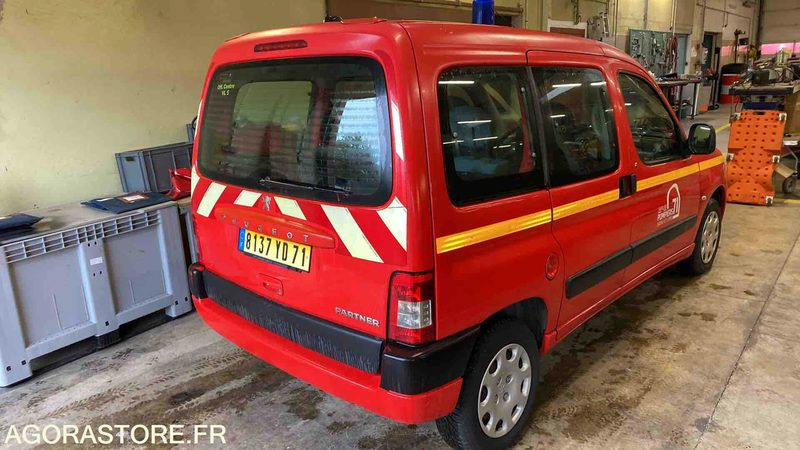 Peugeot - Partner Totem - 2006 - 185856KMS - 8137YD71 - Pieni pakettiauto: kuva Peugeot - Partner Totem - 2006 - 185856KMS - 8137YD71 - Pieni pakettiauto Peugeot - Partner Totem - 2006 - 185856KMS - 8137YD71 - Pieni pakettiauto: kuva Peugeot - Partner Totem - 2006 - 185856KMS - 8137YD71 - Pieni pakettiauto