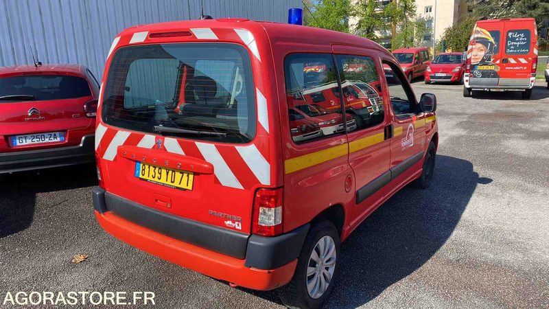 Peugeot - Partner Totem - 2006 - 188288KMS - 8139YD71 - Pieni pakettiauto: kuva Peugeot - Partner Totem - 2006 - 188288KMS - 8139YD71 - Pieni pakettiauto Peugeot - Partner Totem - 2006 - 188288KMS - 8139YD71 - Pieni pakettiauto: kuva Peugeot - Partner Totem - 2006 - 188288KMS - 8139YD71 - Pieni pakettiauto