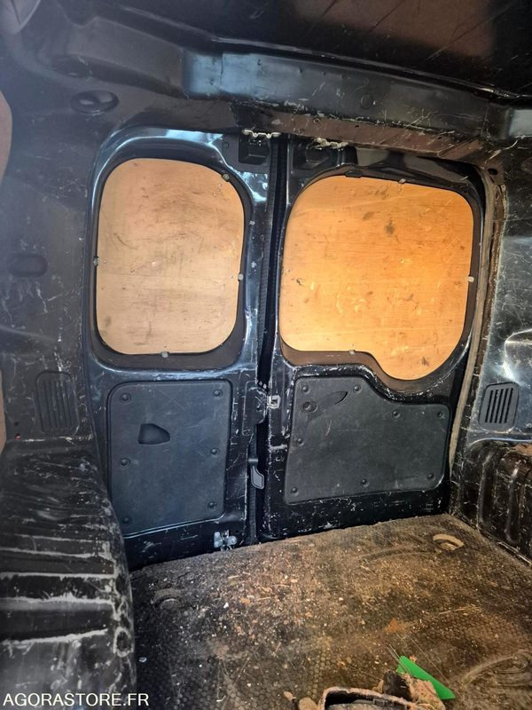 Peugeot bipper accidenté CX-360-PM - Pieni pakettiauto: kuva Peugeot bipper accidenté CX-360-PM - Pieni pakettiauto Peugeot bipper accidenté CX-360-PM - Pieni pakettiauto: kuva Peugeot bipper accidenté CX-360-PM - Pieni pakettiauto