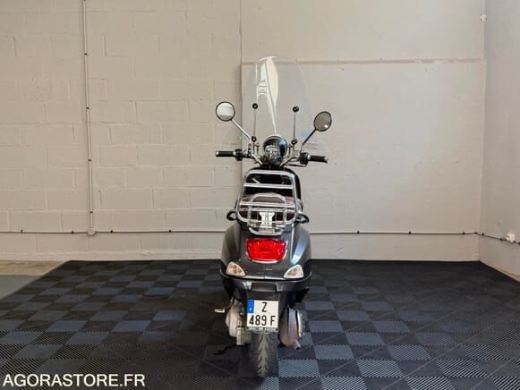 Piaggio LX - Moottoripyörä: kuva Piaggio LX - Moottoripyörä Piaggio LX - Moottoripyörä: kuva Piaggio LX - Moottoripyörä