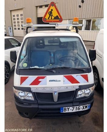 Piaggio PORTER - Kippilava-auto: kuva Piaggio PORTER - Kippilava-auto Piaggio PORTER - Kippilava-auto: kuva Piaggio PORTER - Kippilava-auto