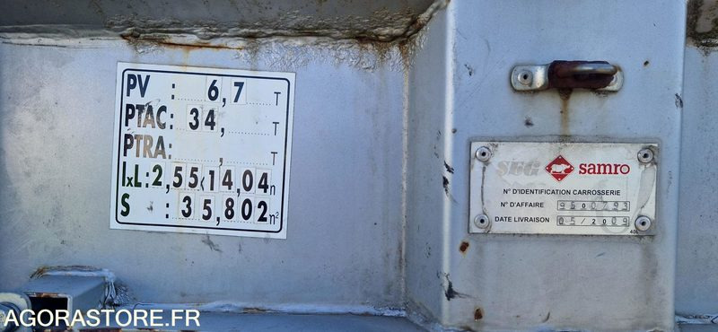 Remorque 3 essieux SAMRO - Puoliperävaunu: kuva Remorque 3 essieux SAMRO - Puoliperävaunu Remorque 3 essieux SAMRO - Puoliperävaunu: kuva Remorque 3 essieux SAMRO - Puoliperävaunu